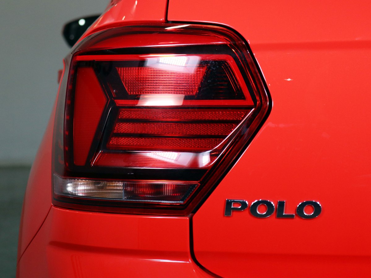 Foto Volkswagen Polo 9