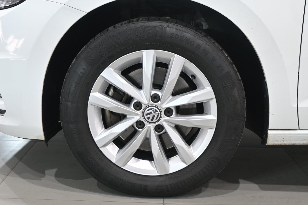 Foto Volkswagen Touran 37