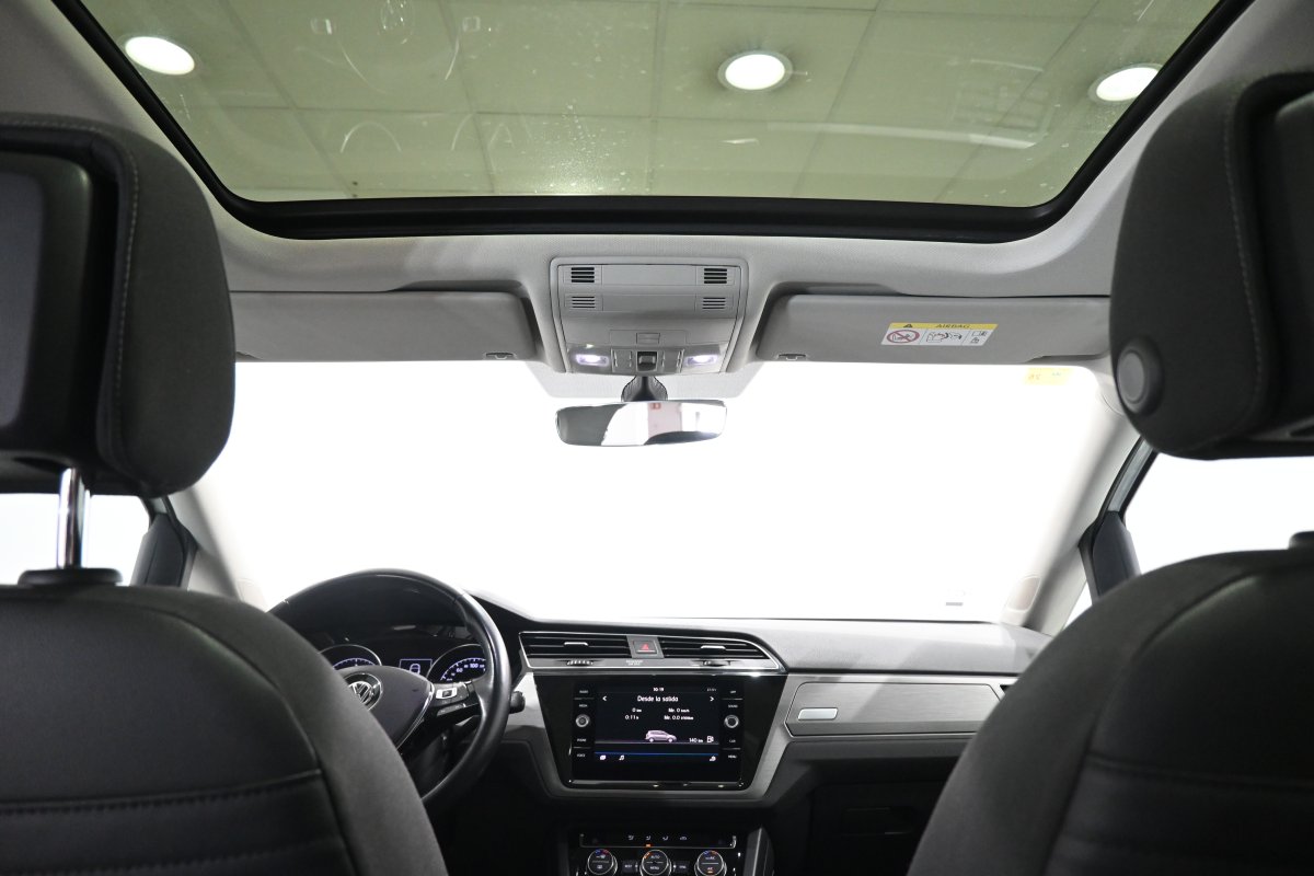 Foto Volkswagen Touran 32