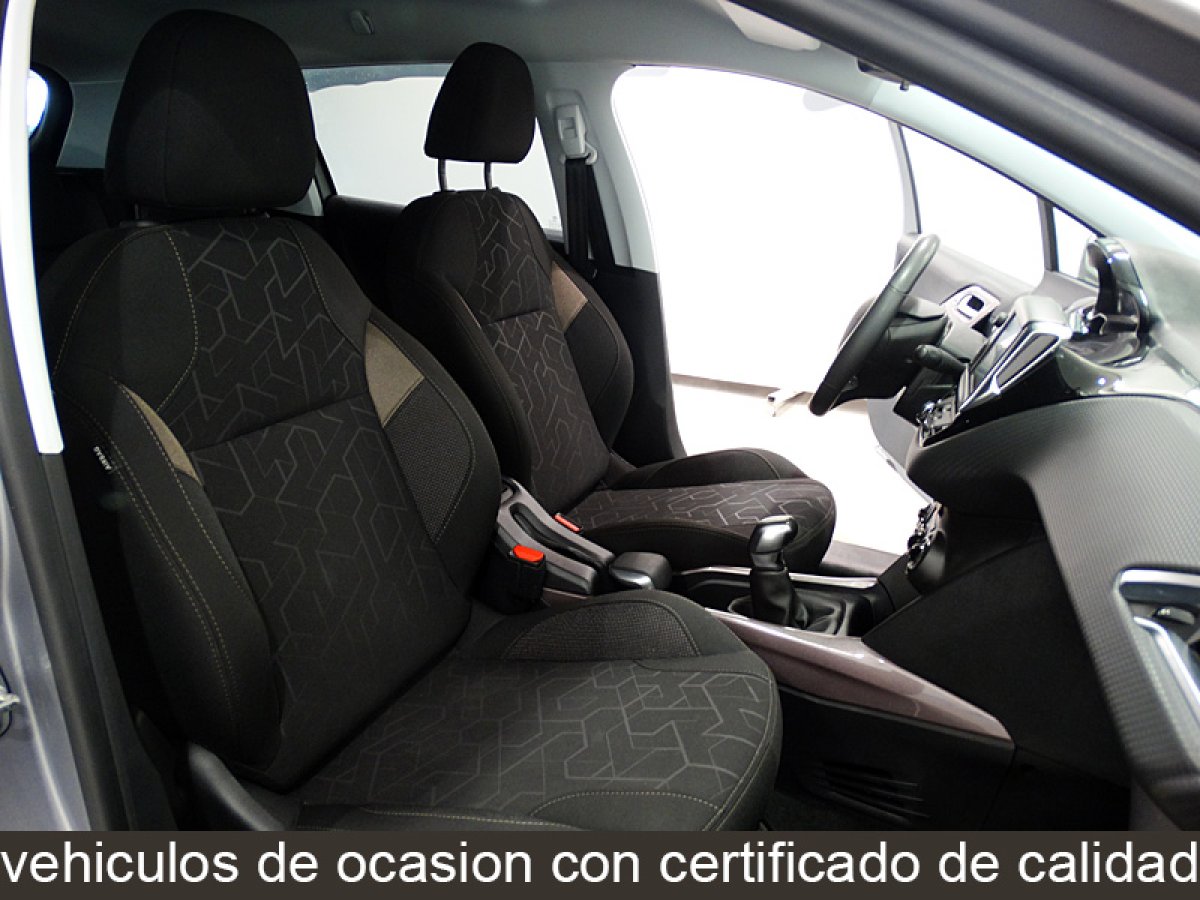 Foto Peugeot 2008 21