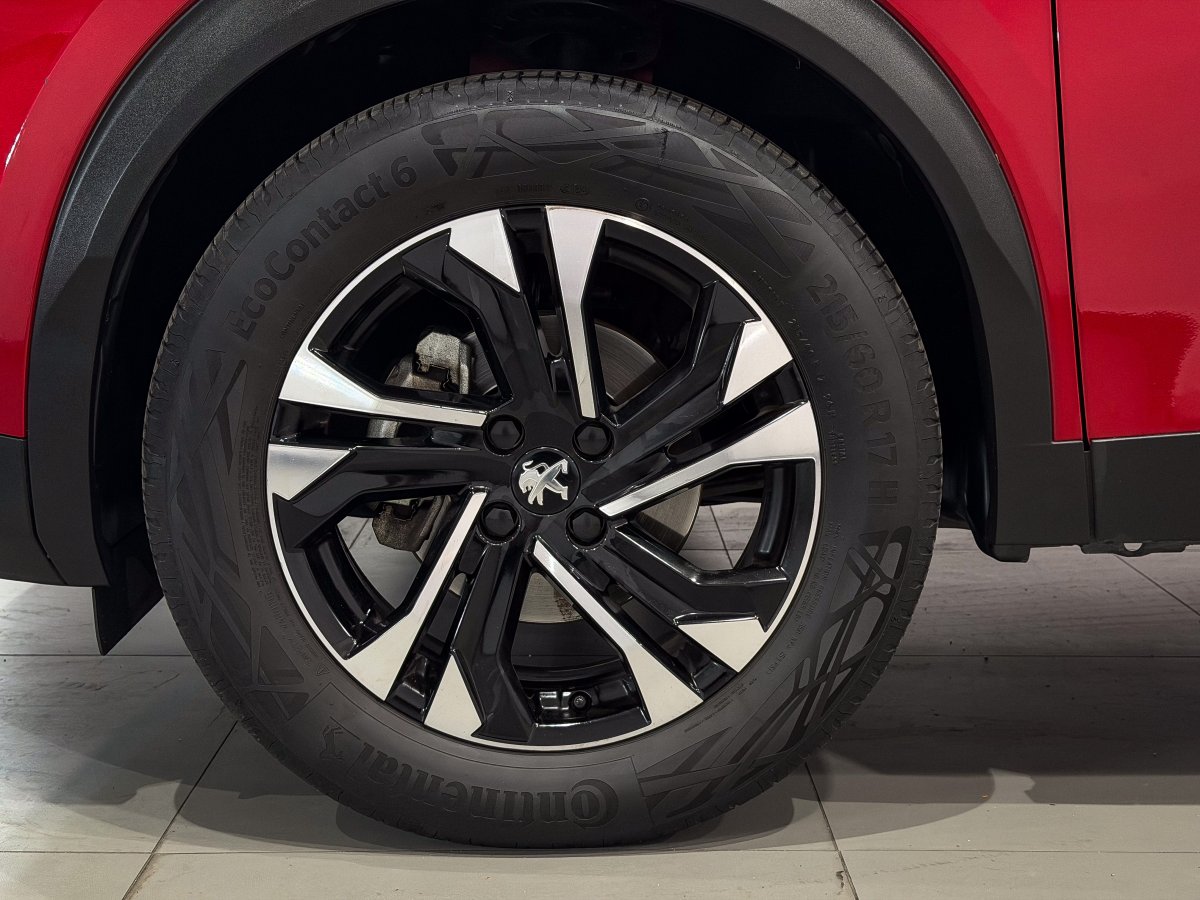 Foto Peugeot 2008 28