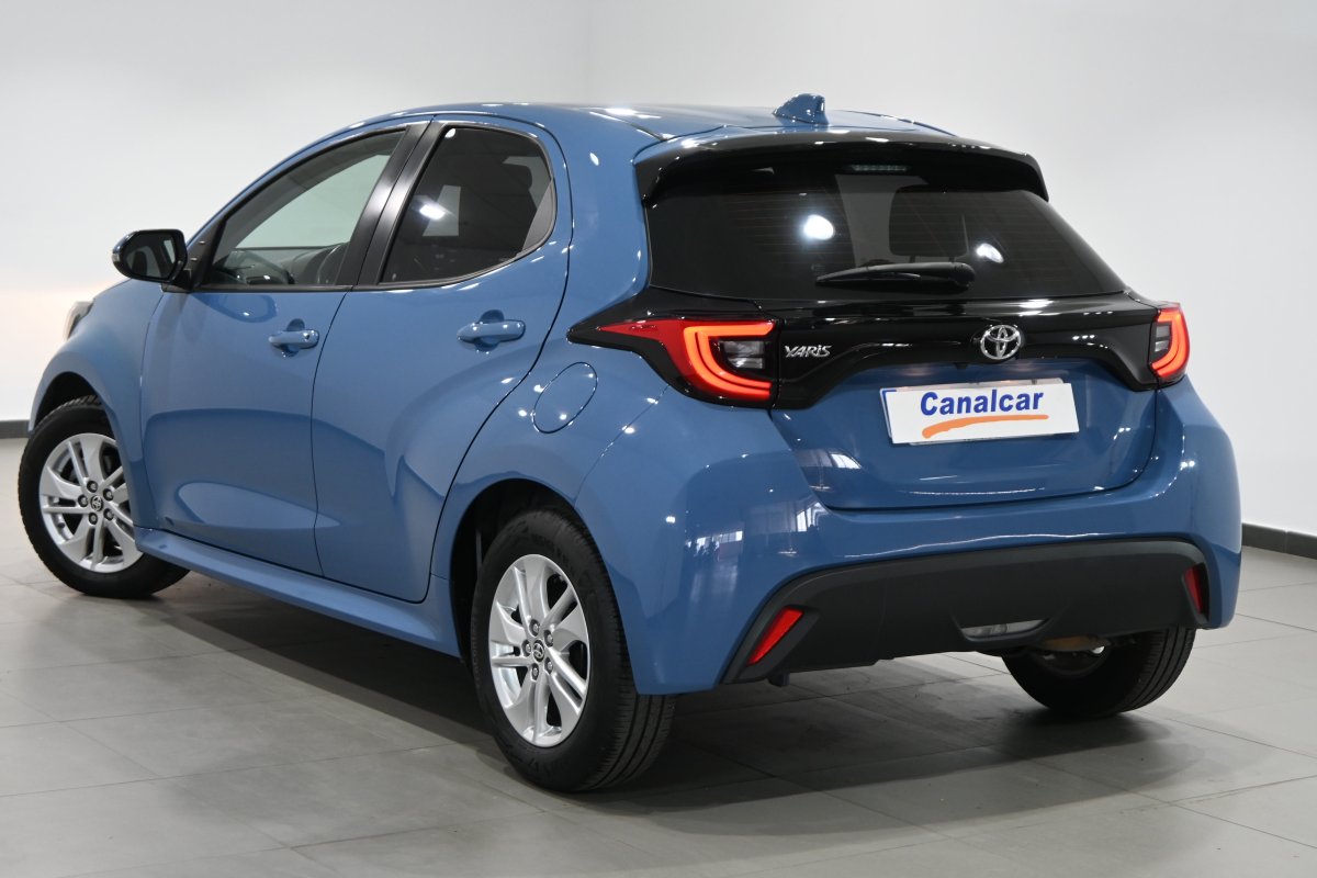 Foto Toyota Yaris 6