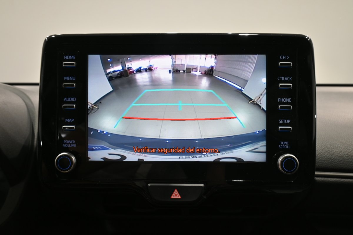 Foto Toyota Yaris 16