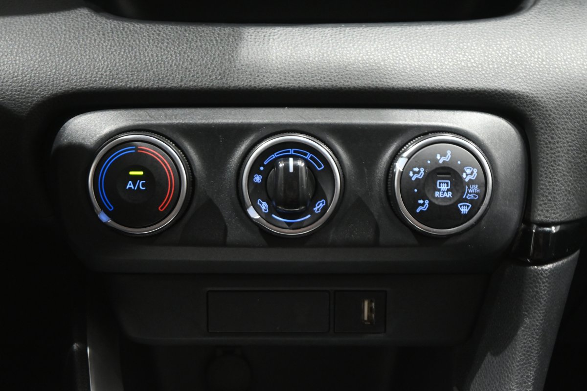 Foto Toyota Yaris 17