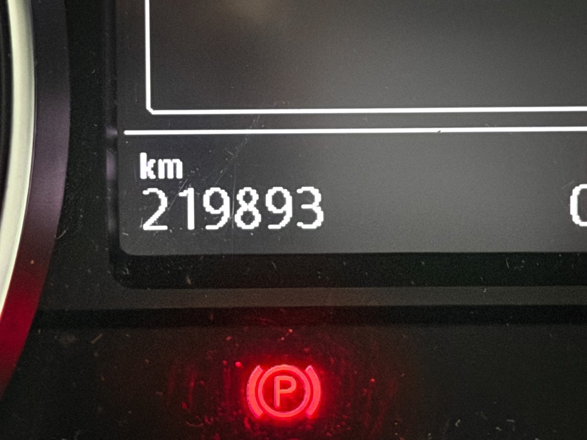 Foto Volkswagen Passat 13