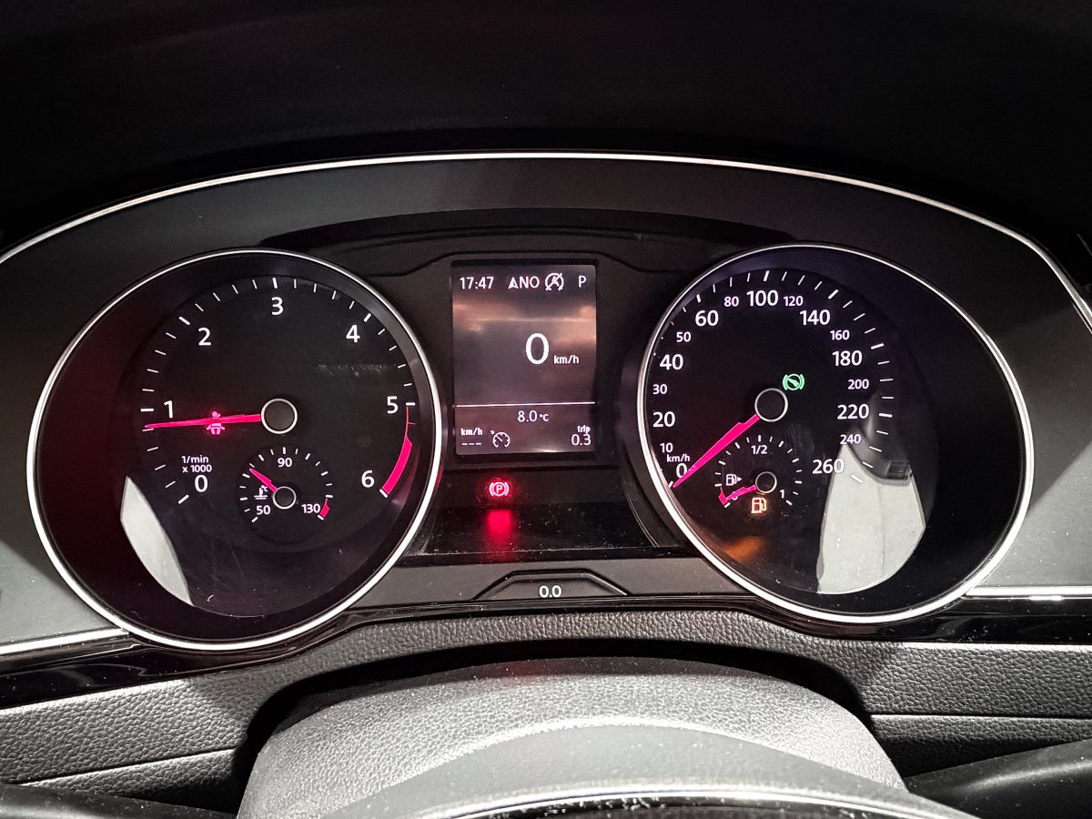 Foto Volkswagen Passat 14