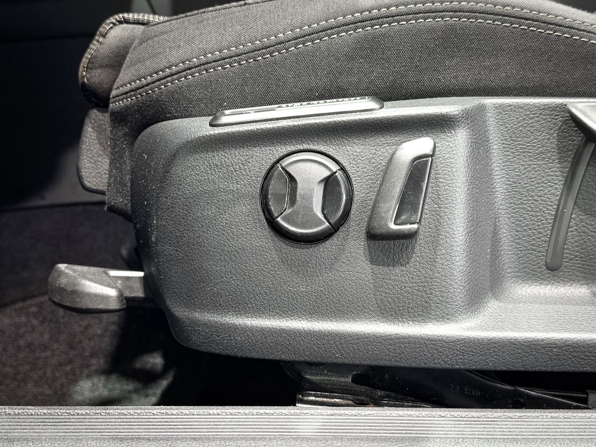 Foto Volkswagen Passat 27