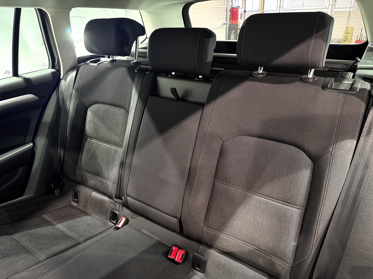 Foto Volkswagen Passat 12