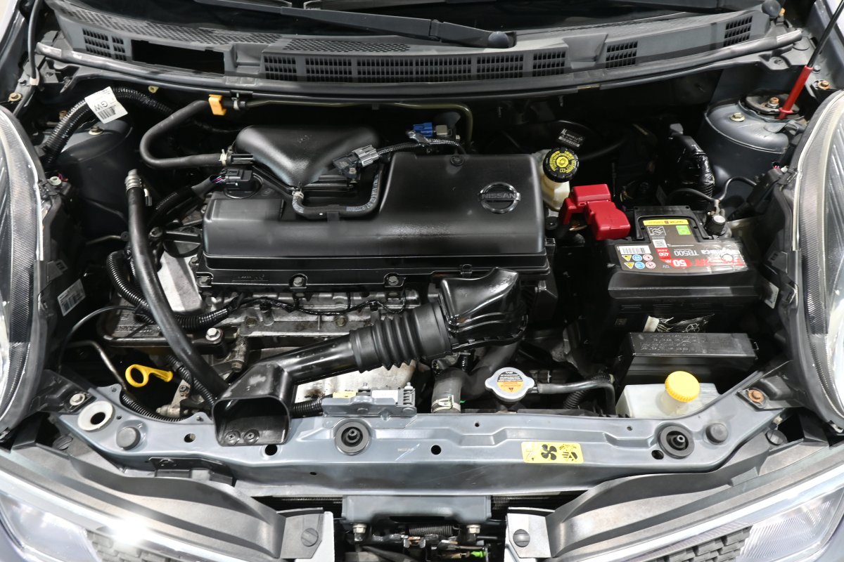 Foto Nissan Micra 7