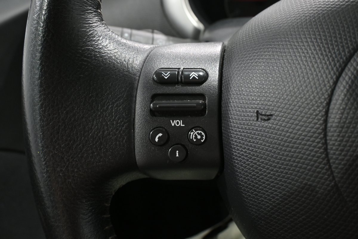 Foto Nissan Micra 19