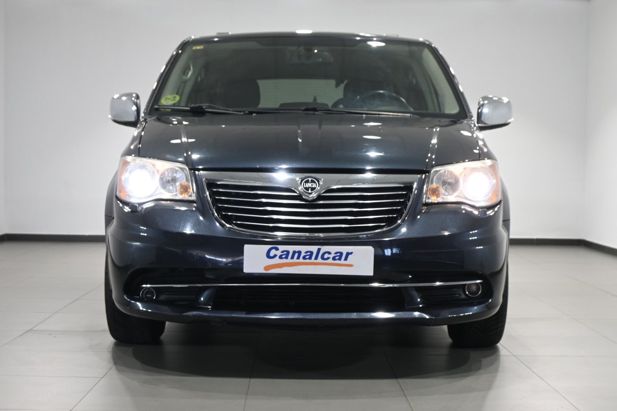 Foto Lancia Voyager 2