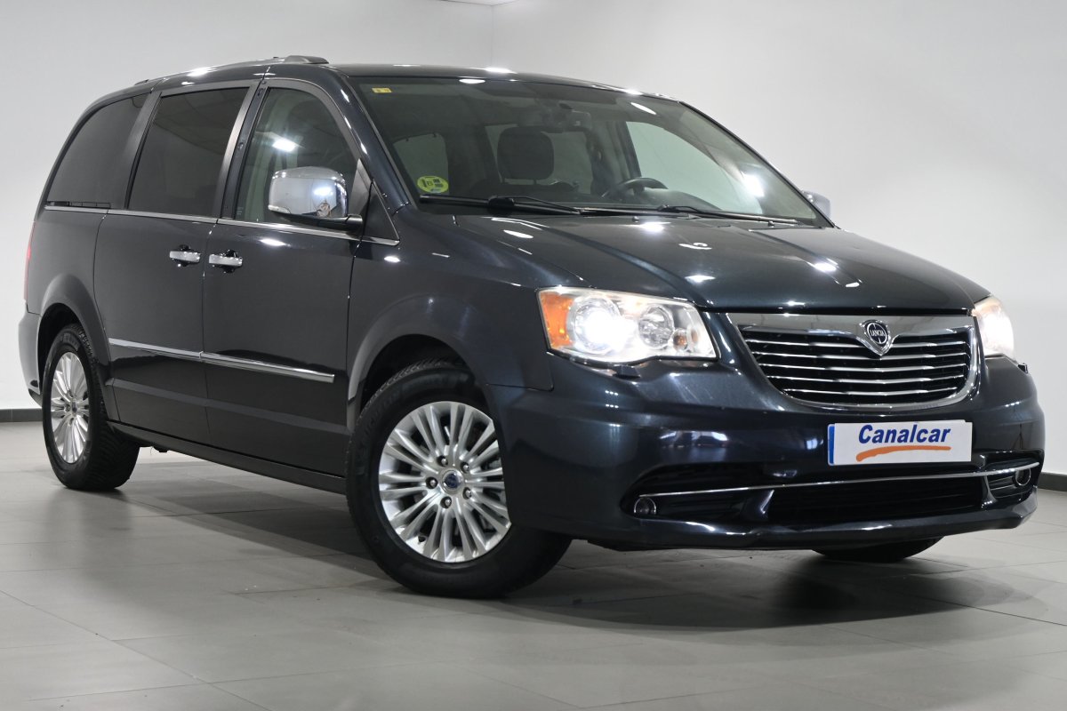 Foto Lancia Voyager 3