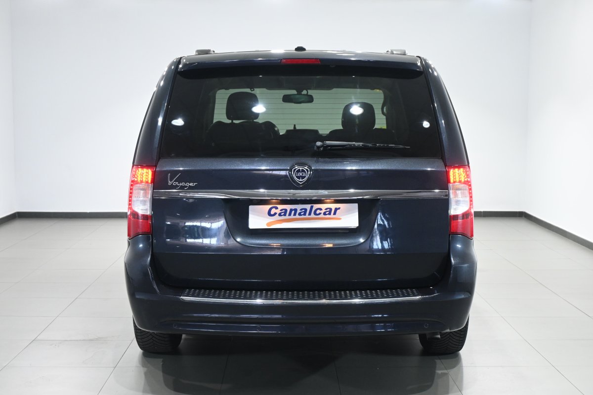 Foto Lancia Voyager 5