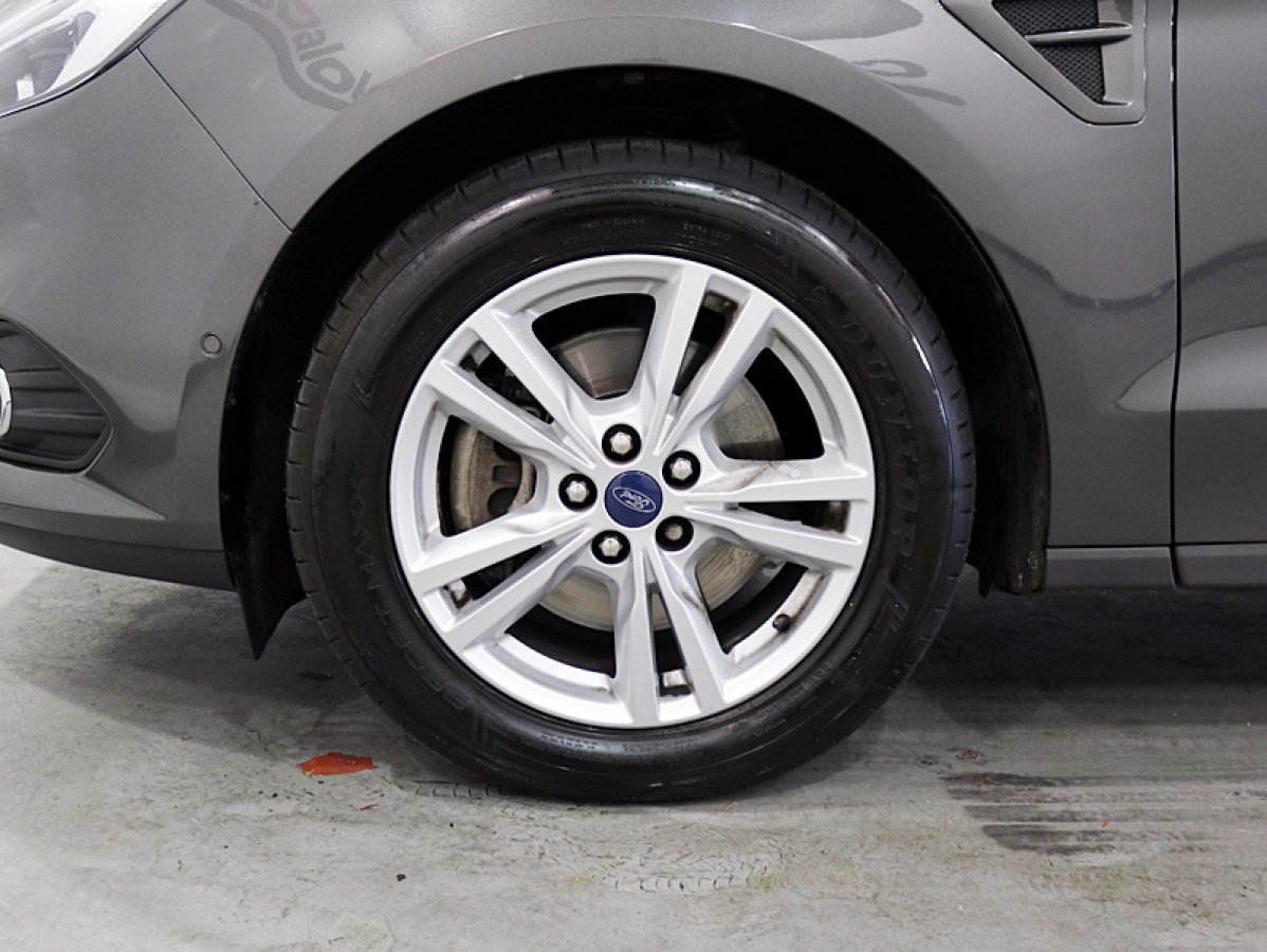Foto Ford S-Max 38