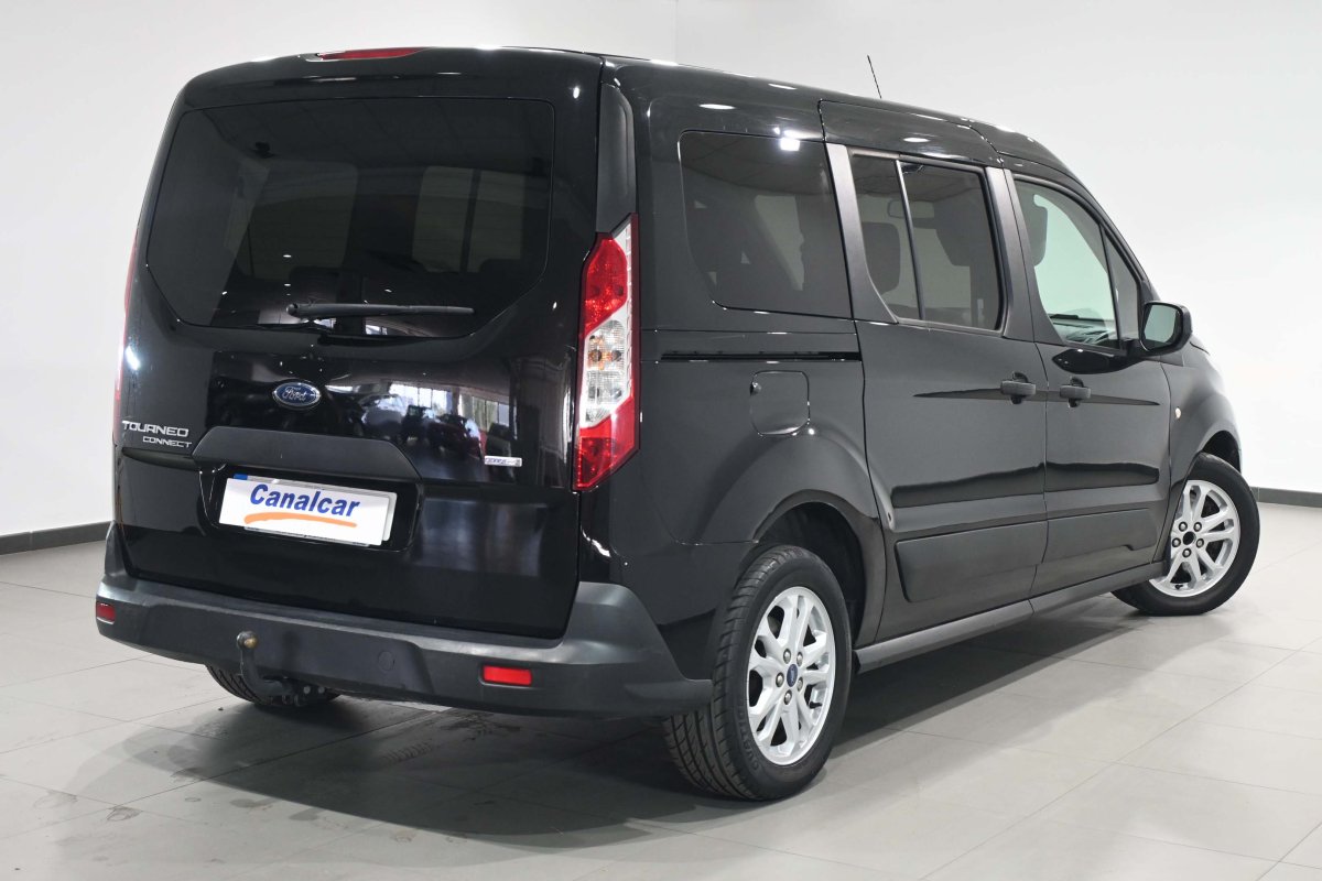 Foto Ford Grand 4