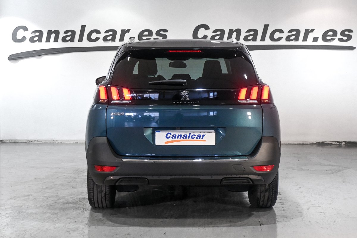 Foto Peugeot 5008 6