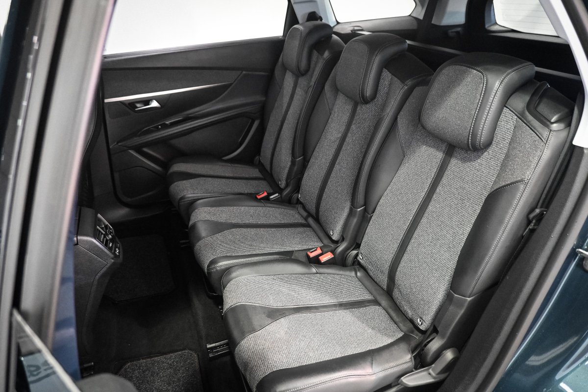 Foto Peugeot 5008 16