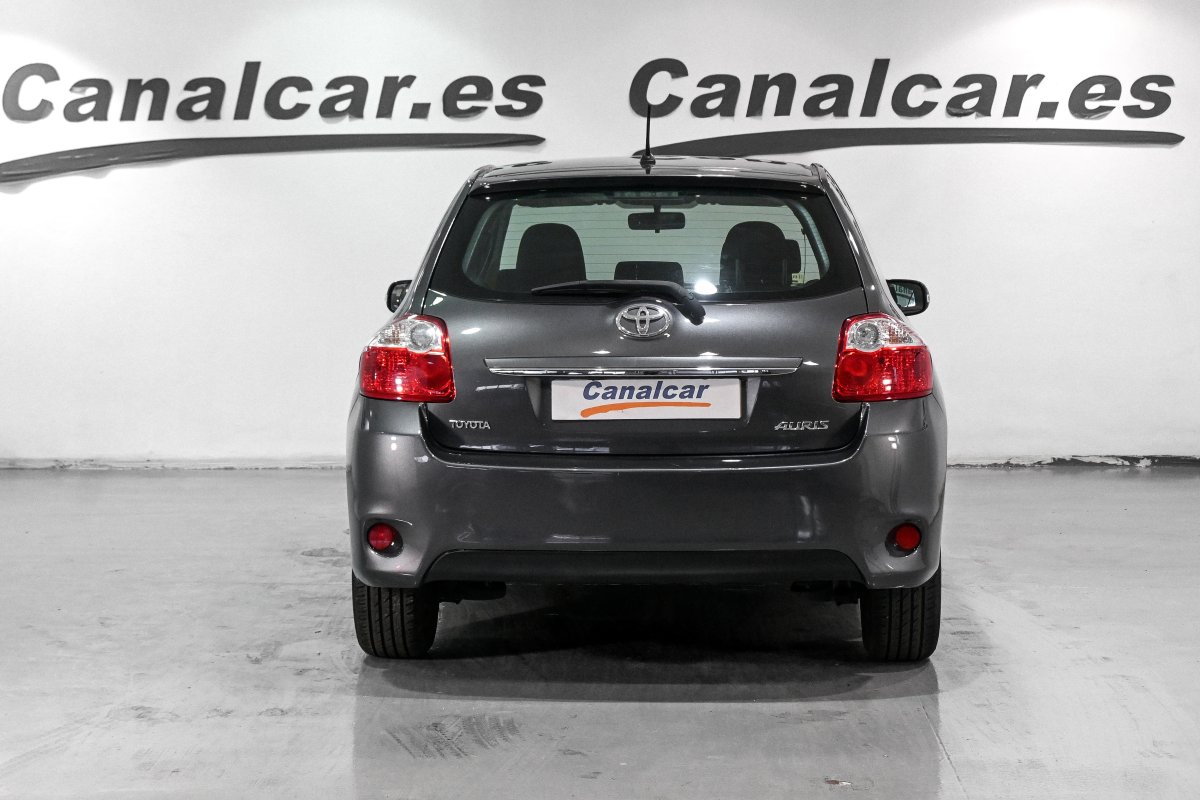 Foto Toyota Auris 6