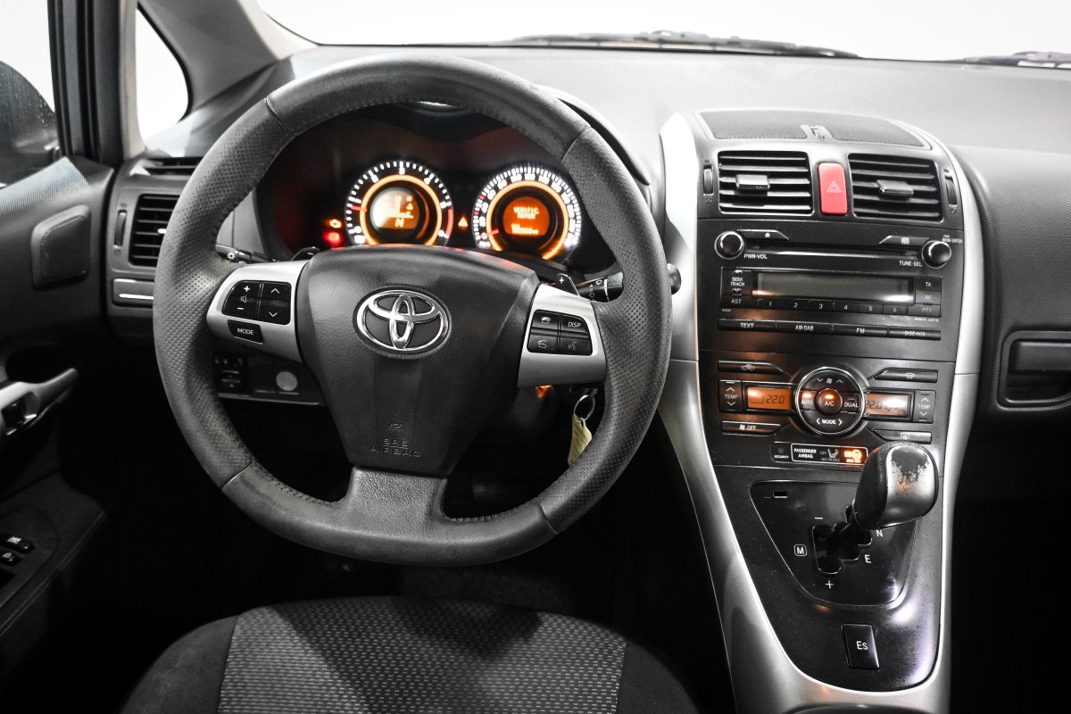 Foto Toyota Auris 18