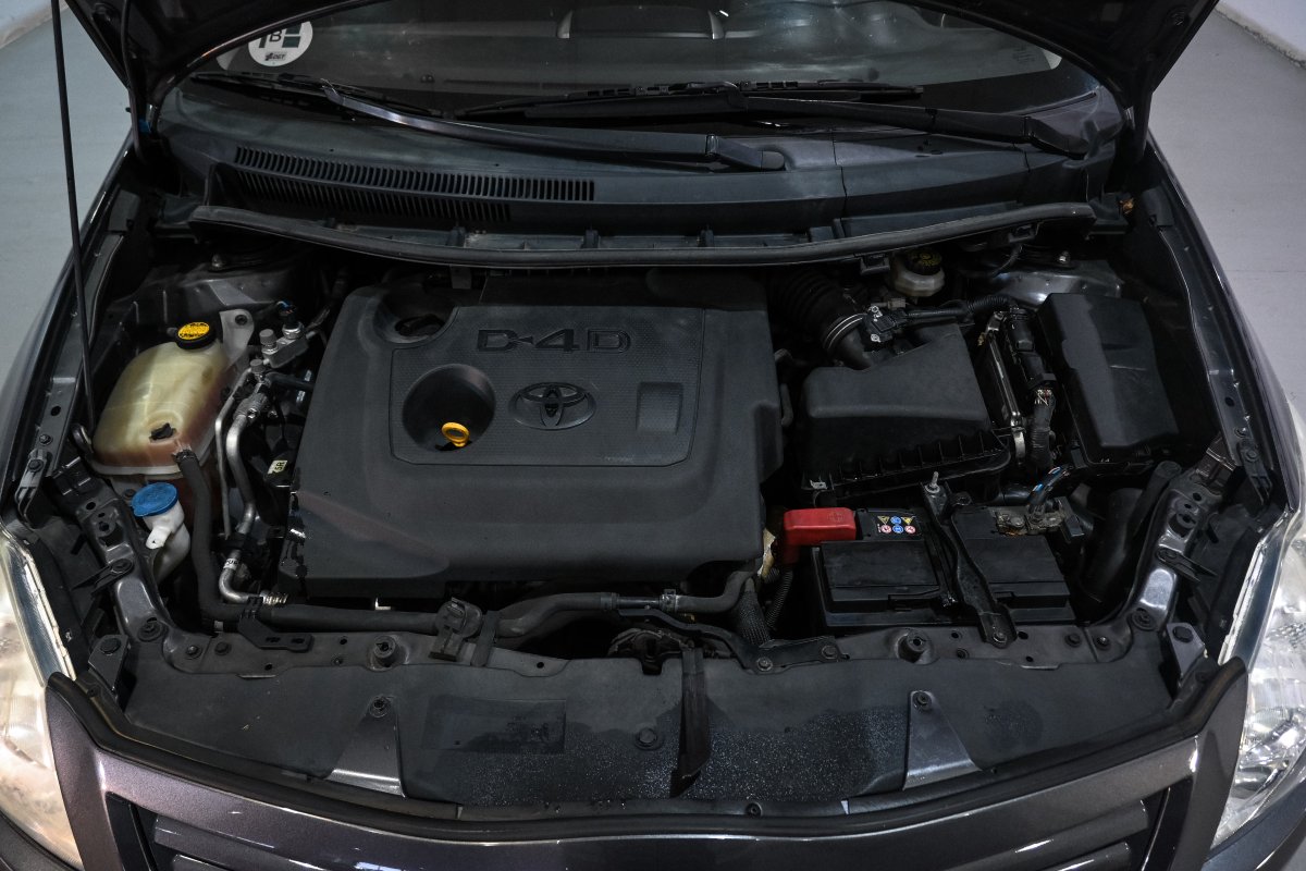 Foto Toyota Auris 8