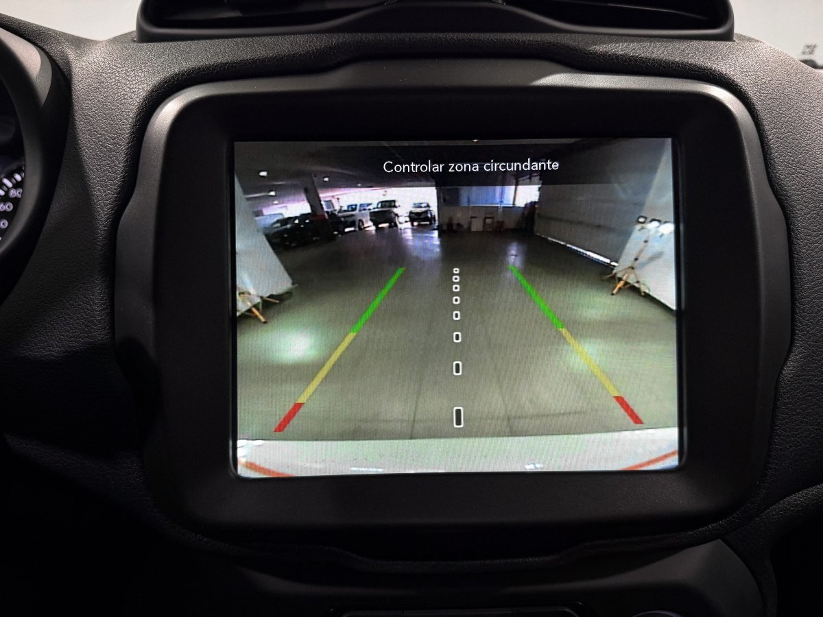 Foto Jeep Renegade 14