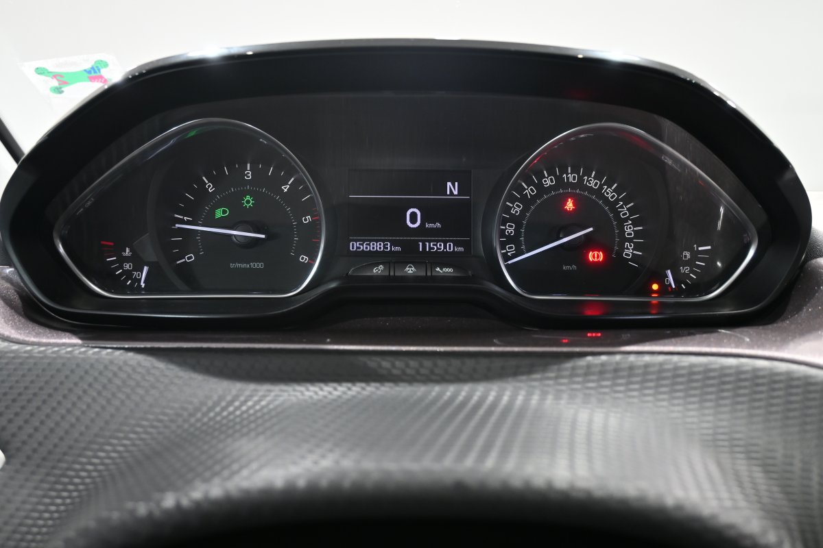 Foto Peugeot 2008 14