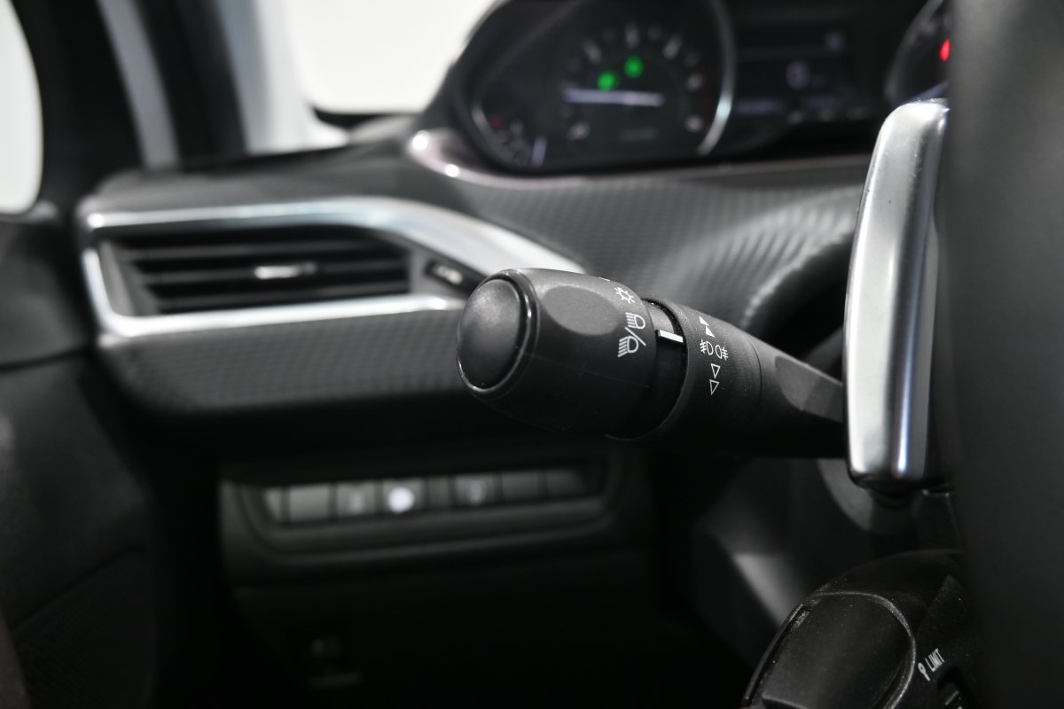 Foto Peugeot 2008 23