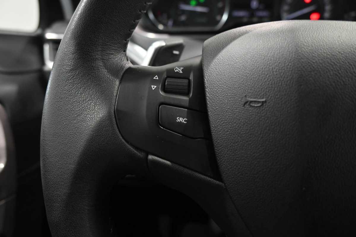 Foto Peugeot 2008 20
