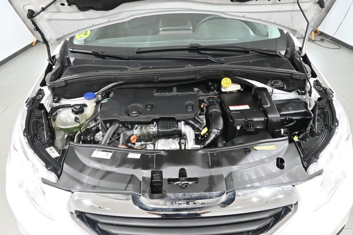 Foto Peugeot 2008 7
