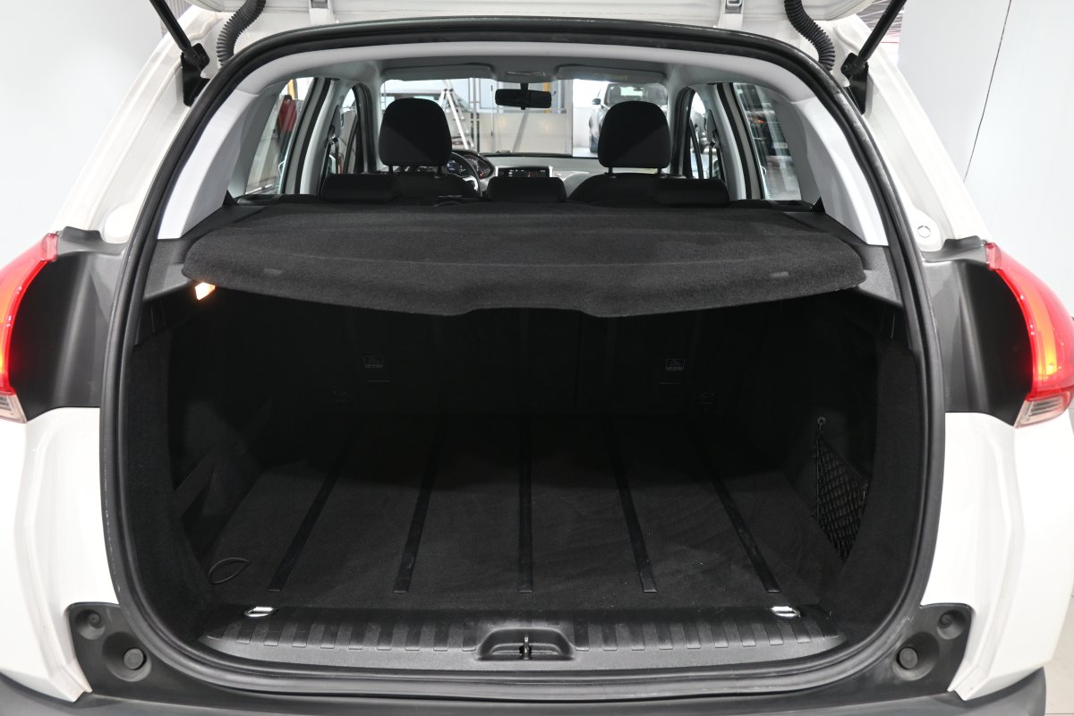 Foto Peugeot 2008 8