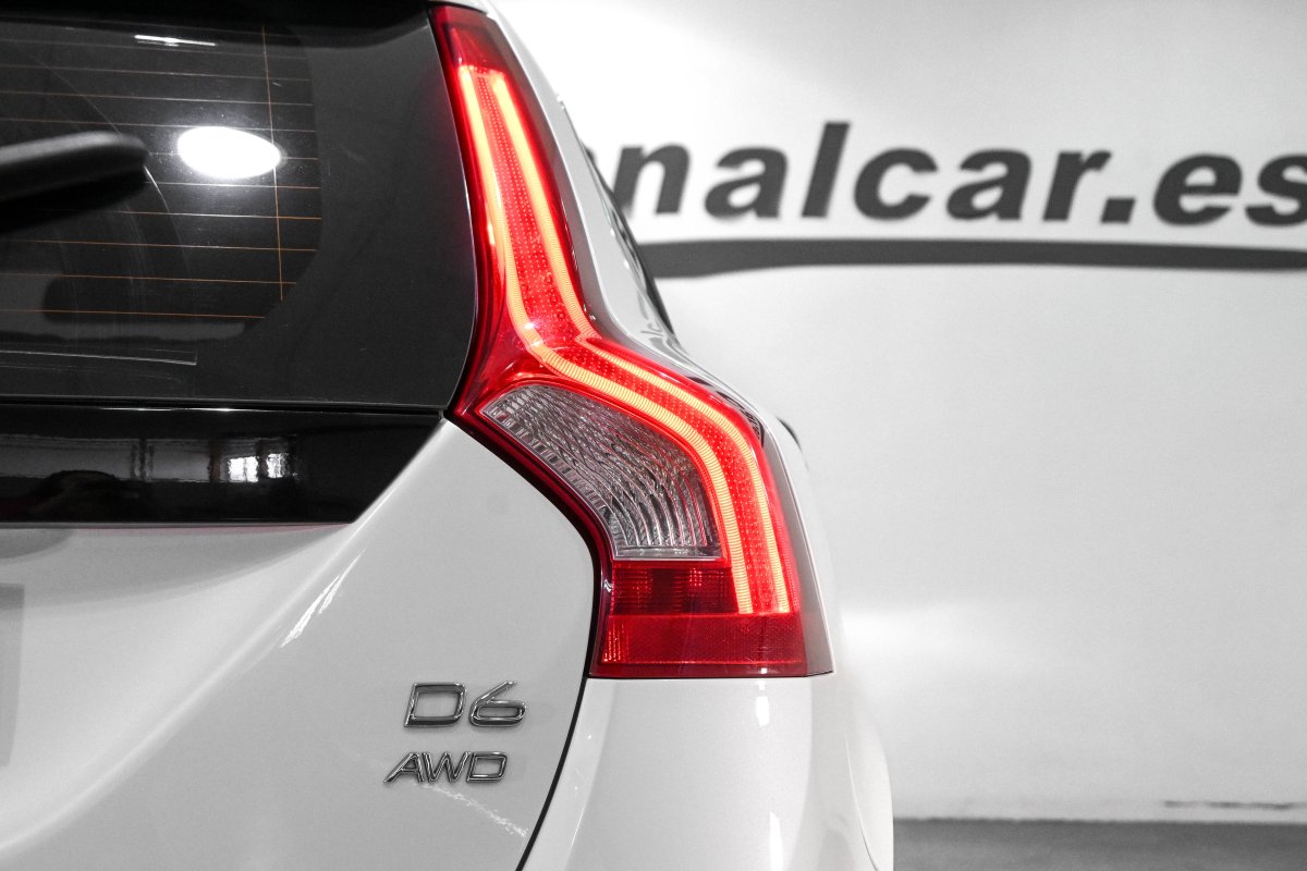 Foto Volvo V60 12