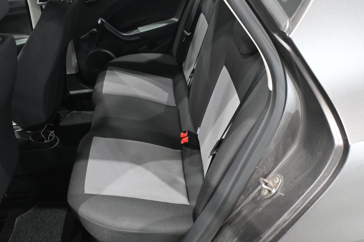 Foto Seat Ibiza 11