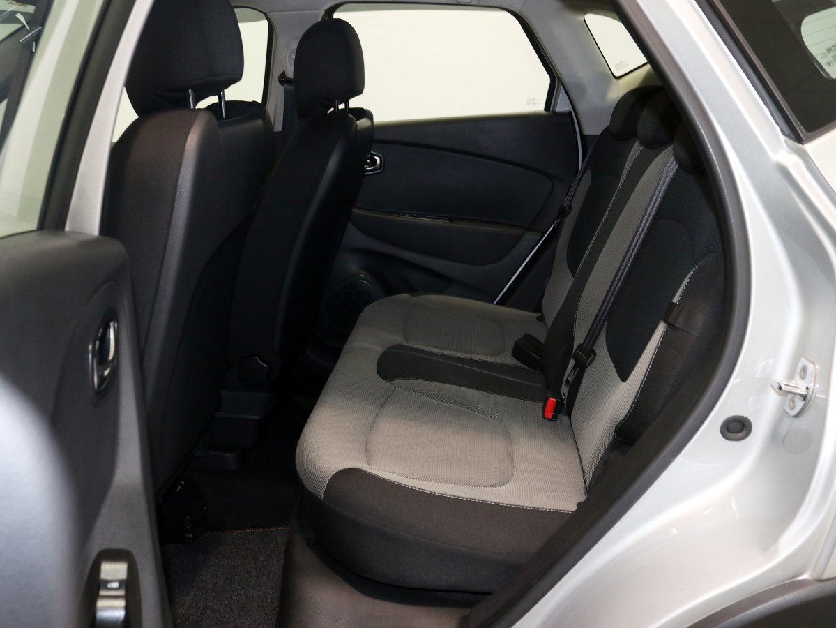 Foto Renault Captur 10