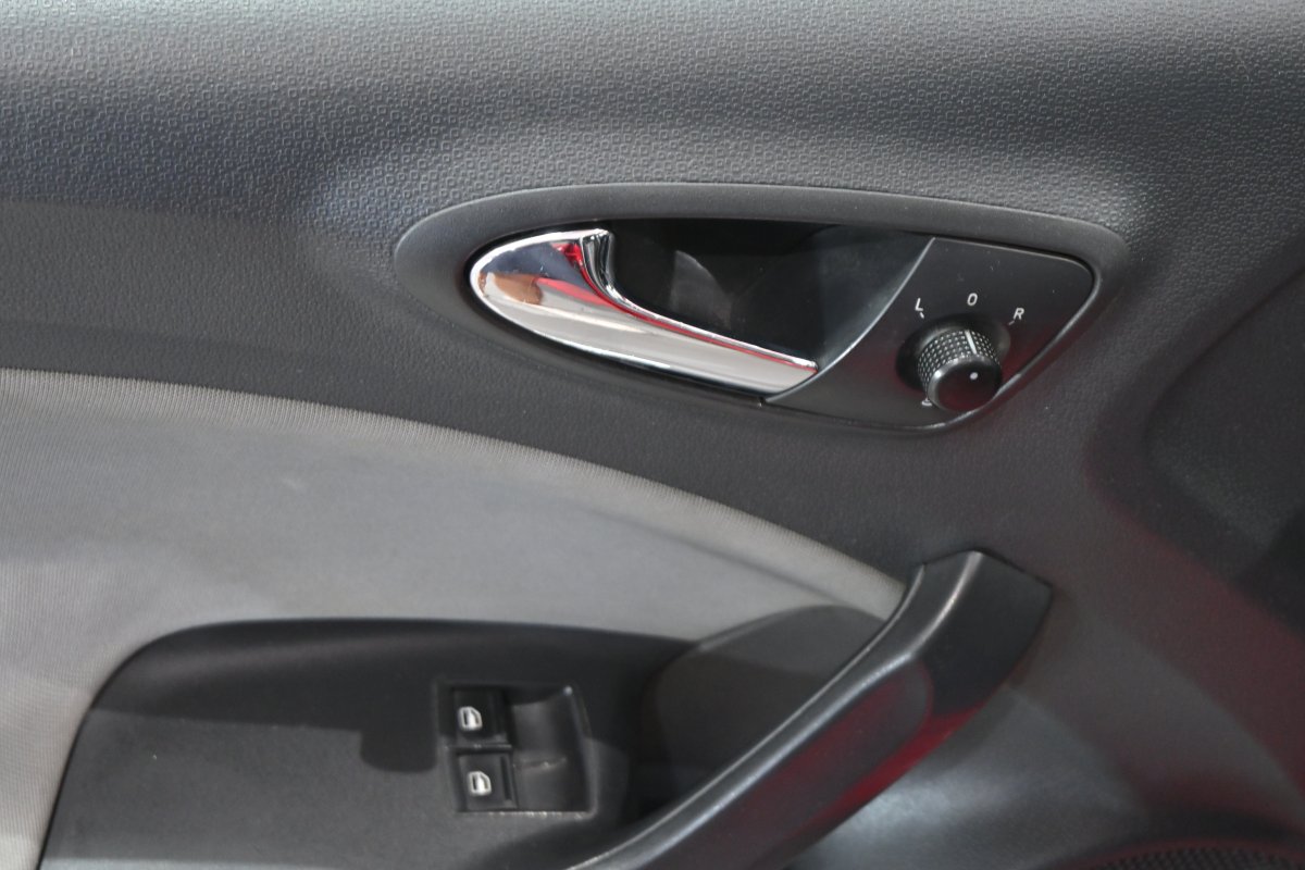 Foto Seat Ibiza 23
