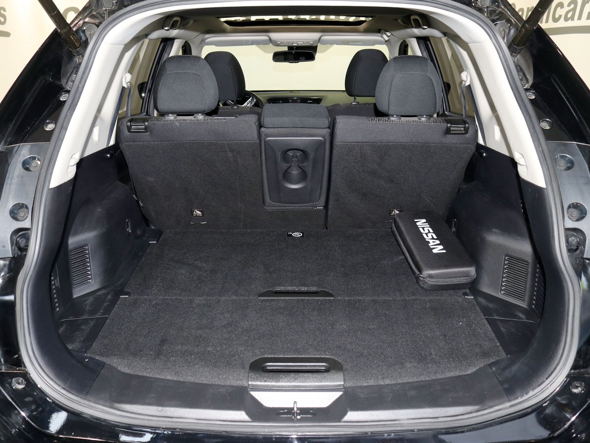 Foto Nissan X-Trail 8