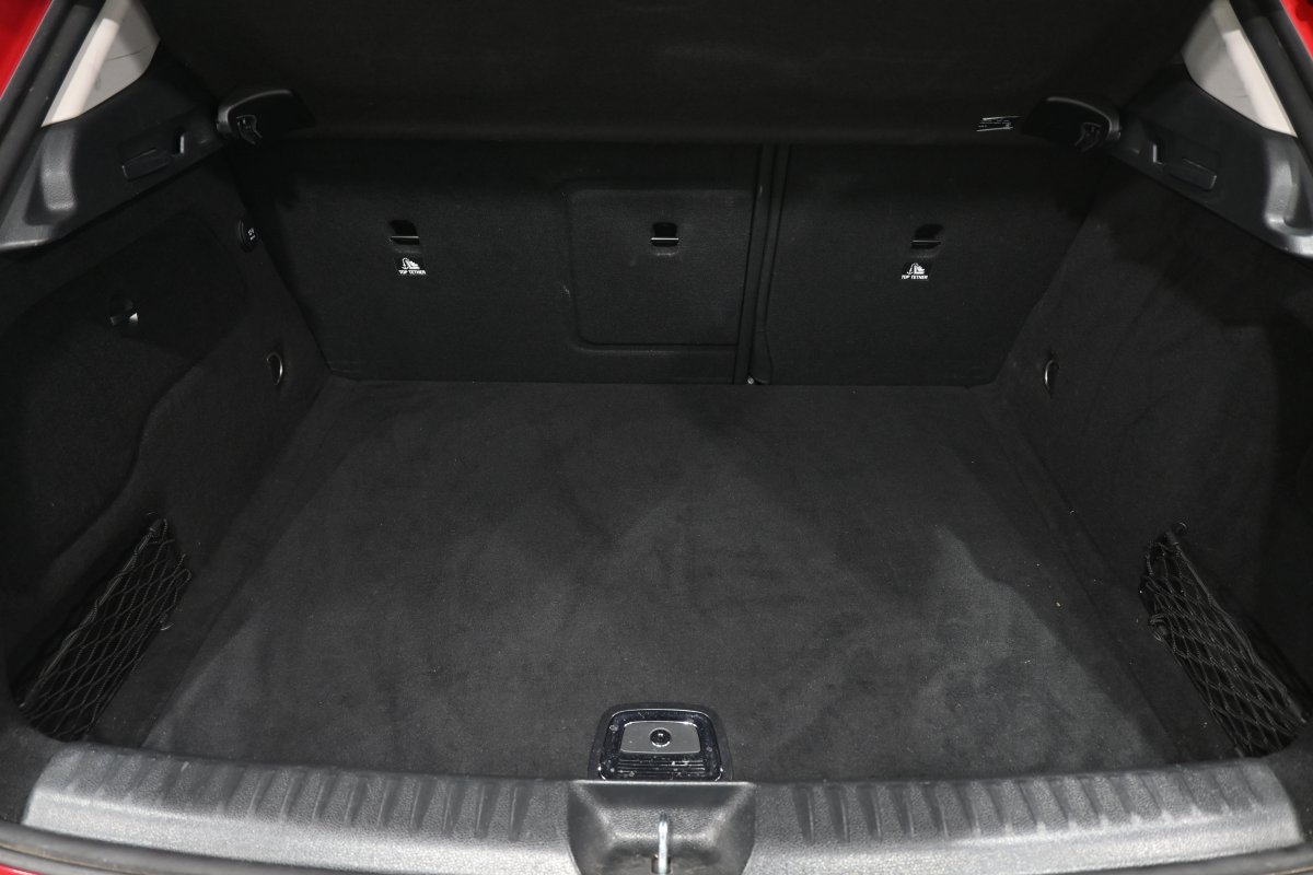 Foto Mercedes-Benz GLA 8