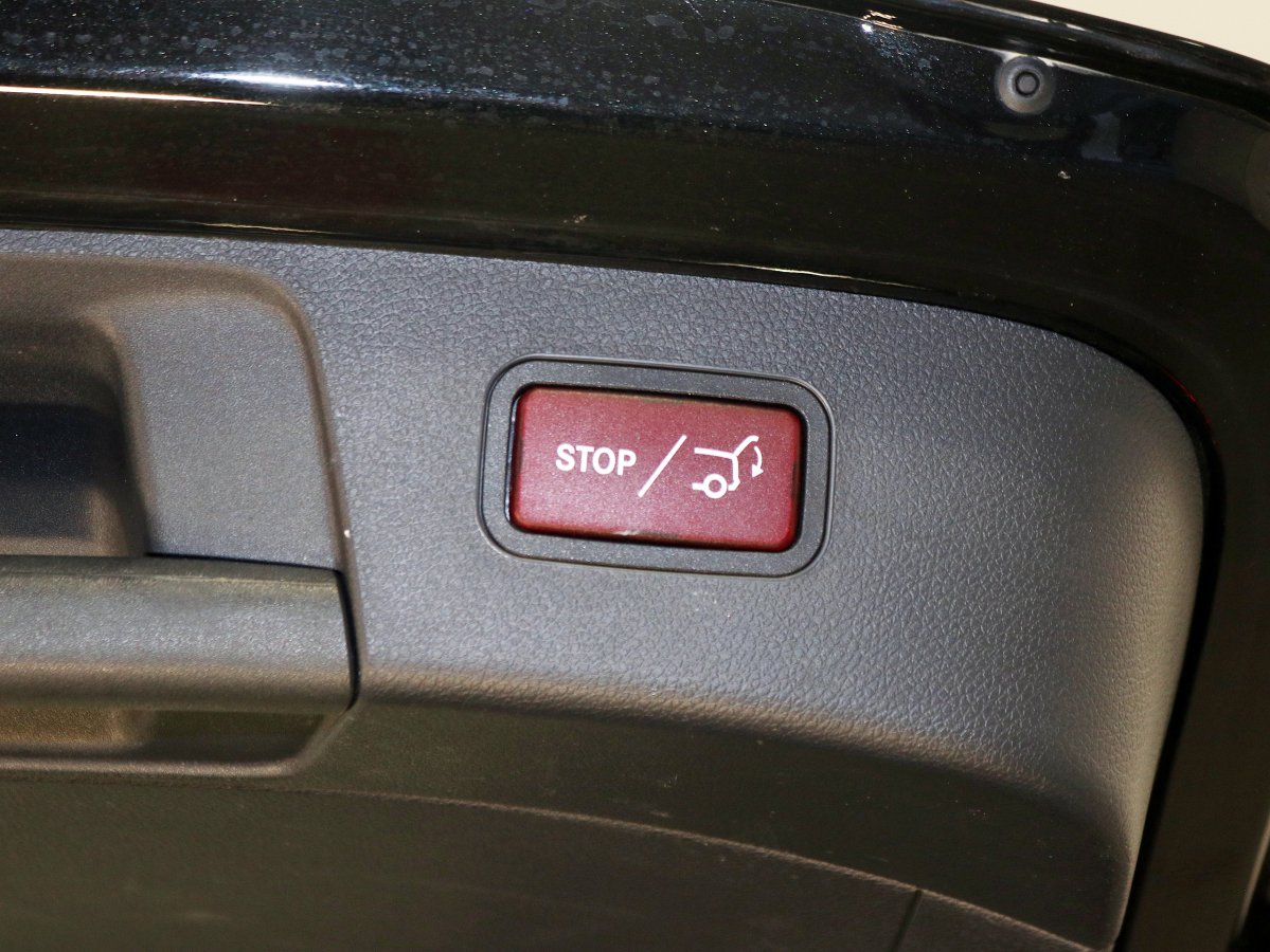 Foto Mercedes-Benz GLA 200 9