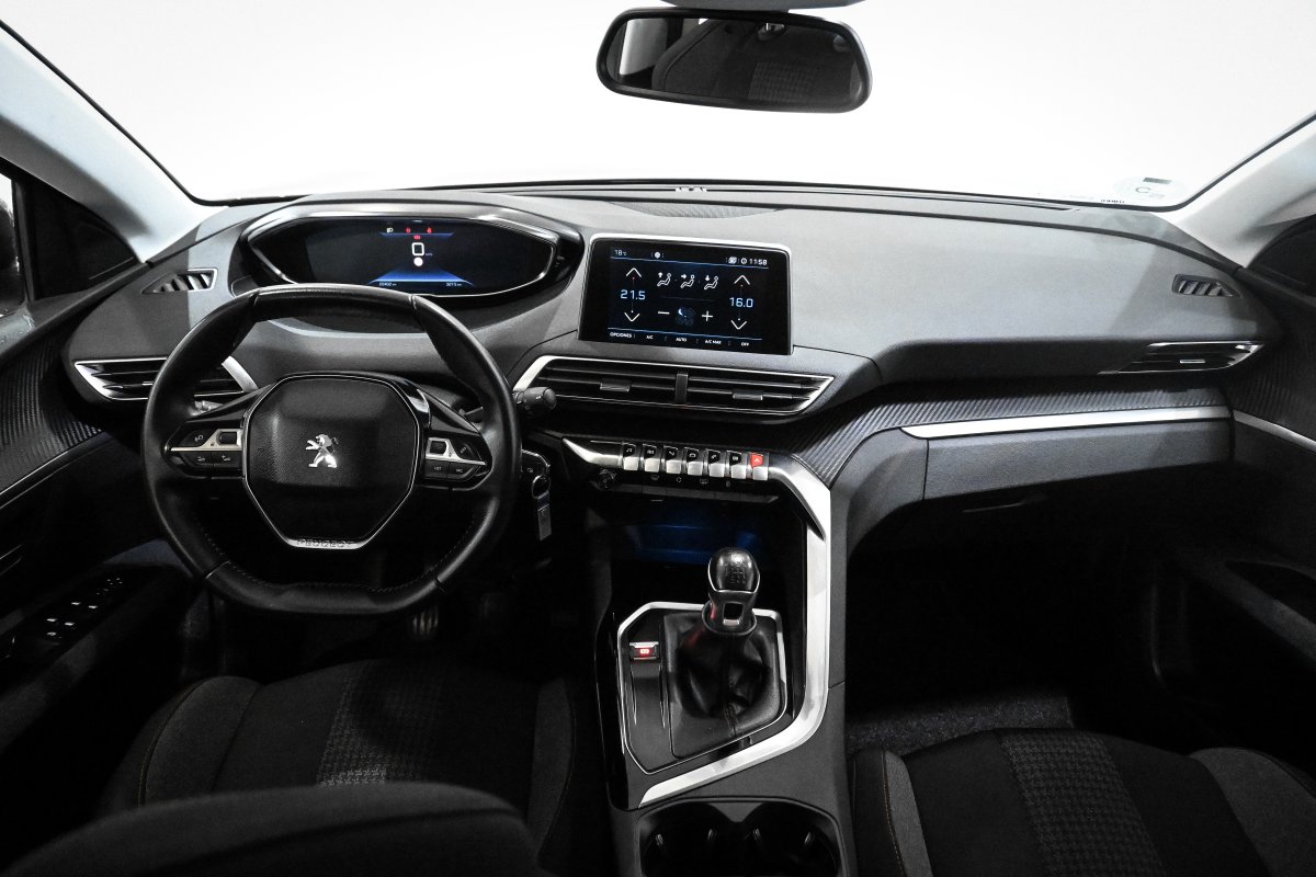 Foto Peugeot 5008 26