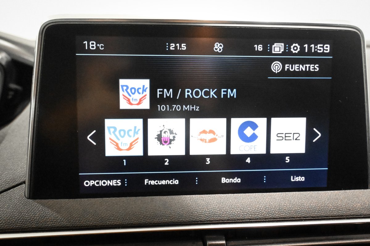 Foto Peugeot 5008 21