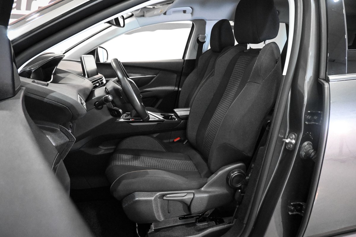 Foto Peugeot 5008 15