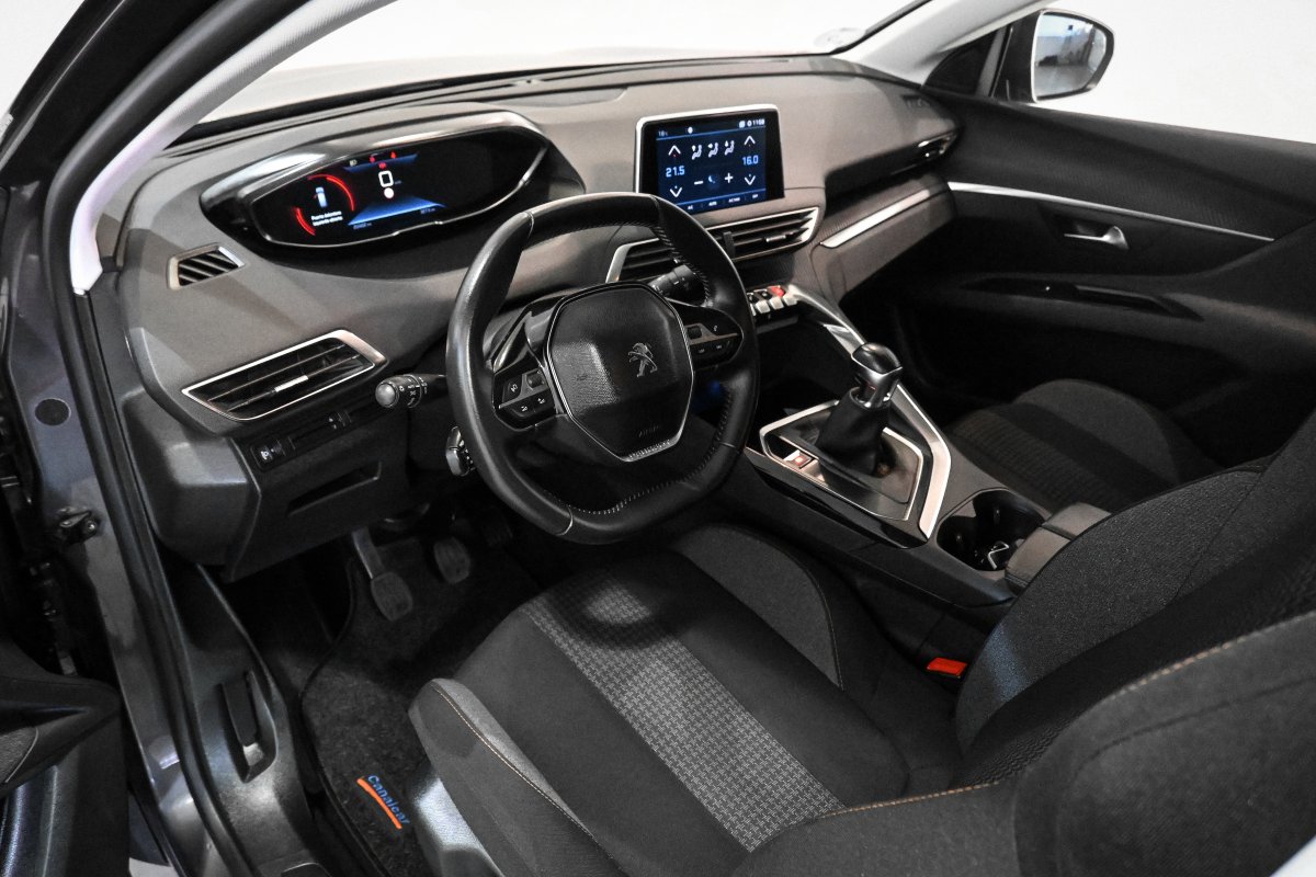 Foto Peugeot 5008 14