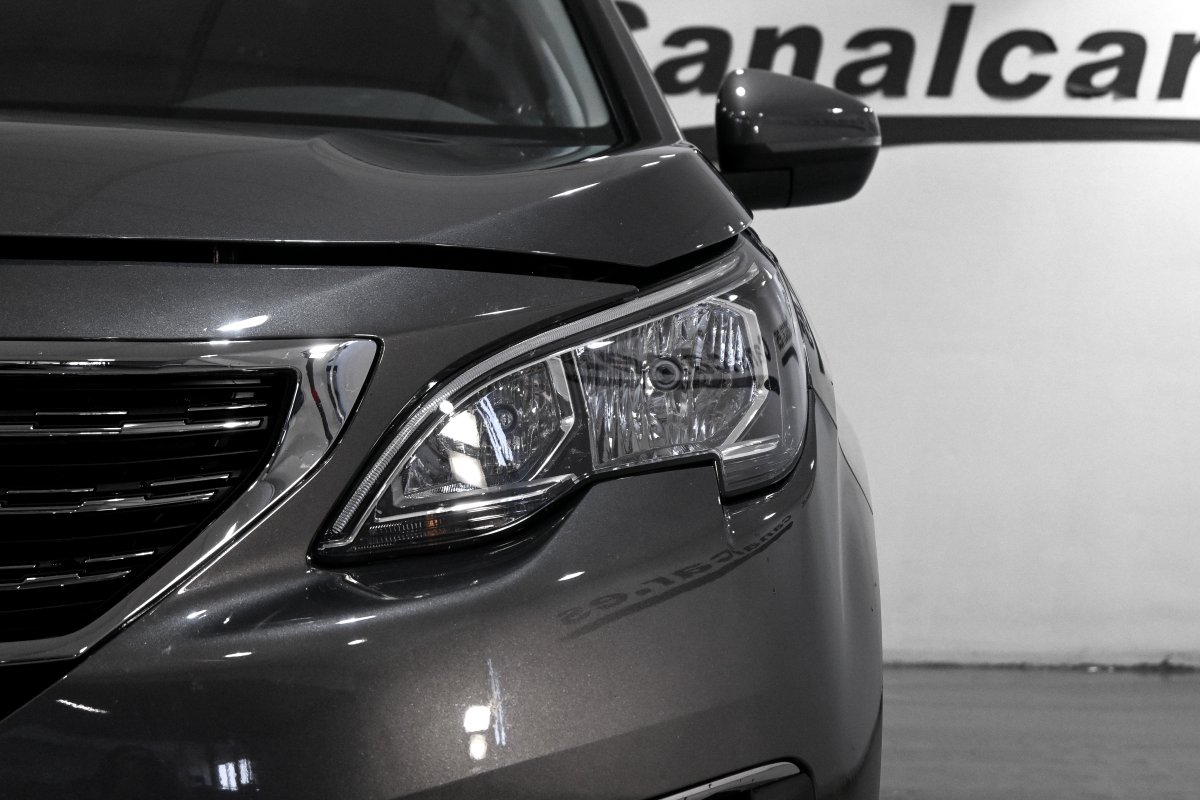 Foto Peugeot 5008 13