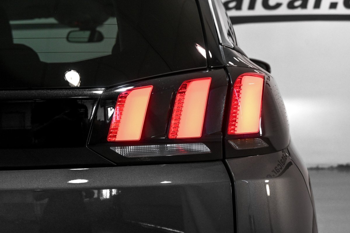Foto Peugeot 5008 11