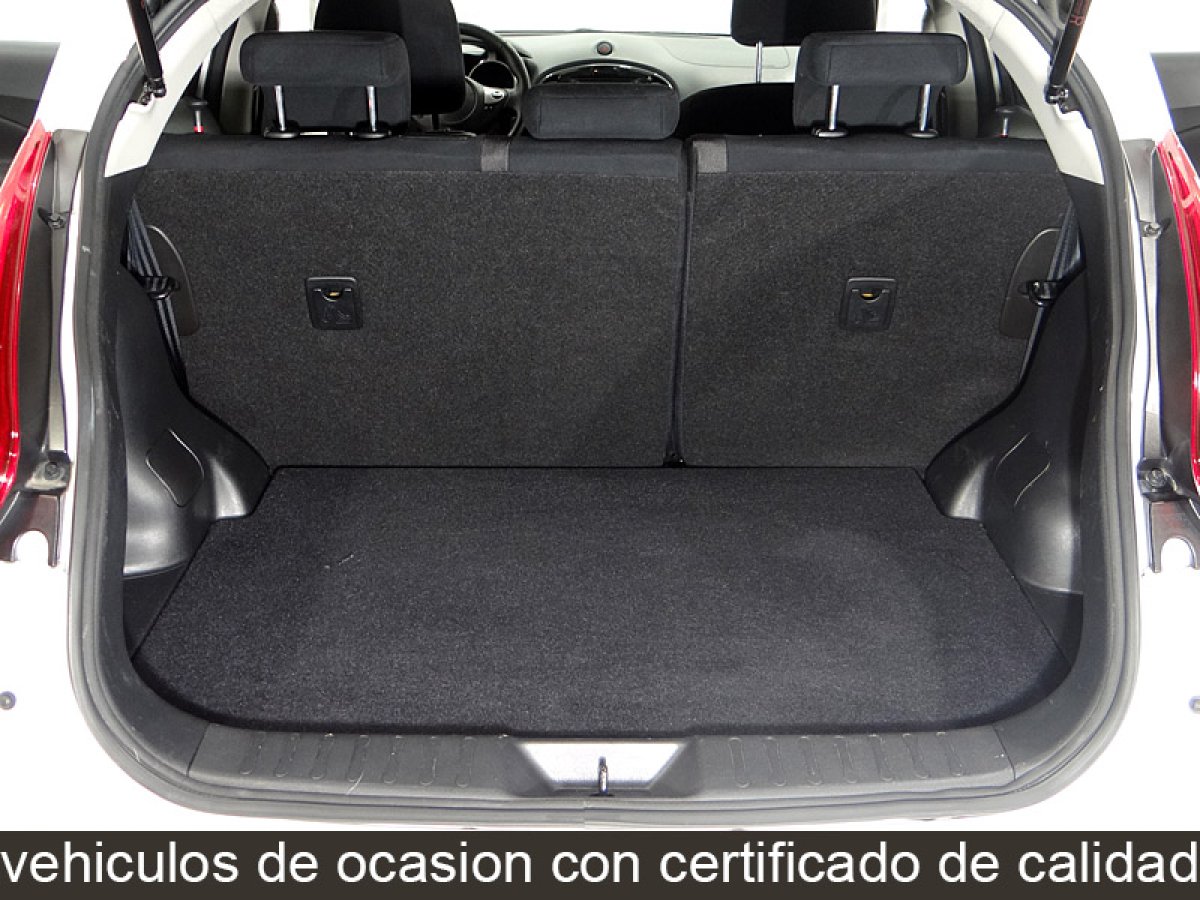 Foto Nissan Juke 18