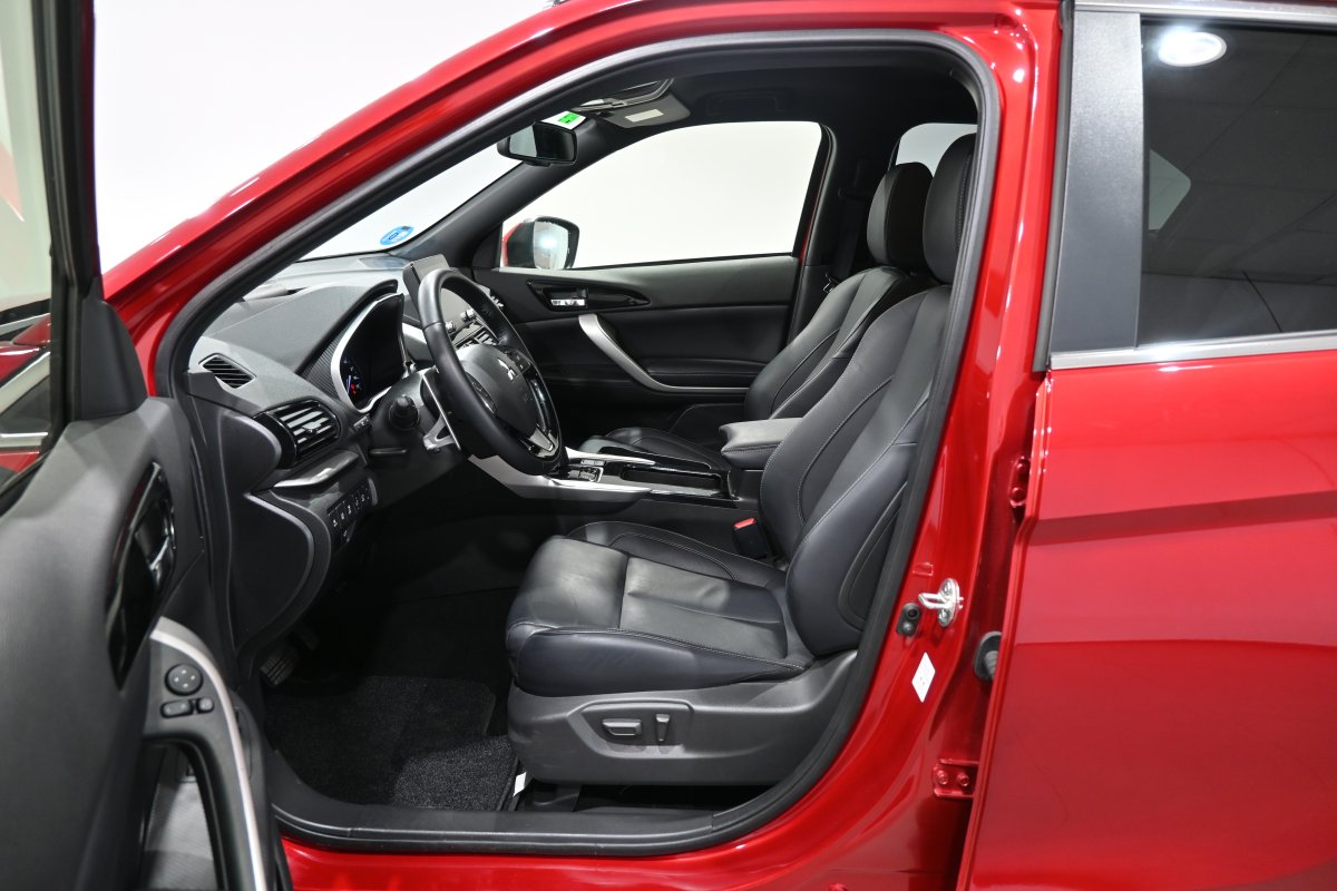 Foto Mitsubishi Eclipse Cross 10