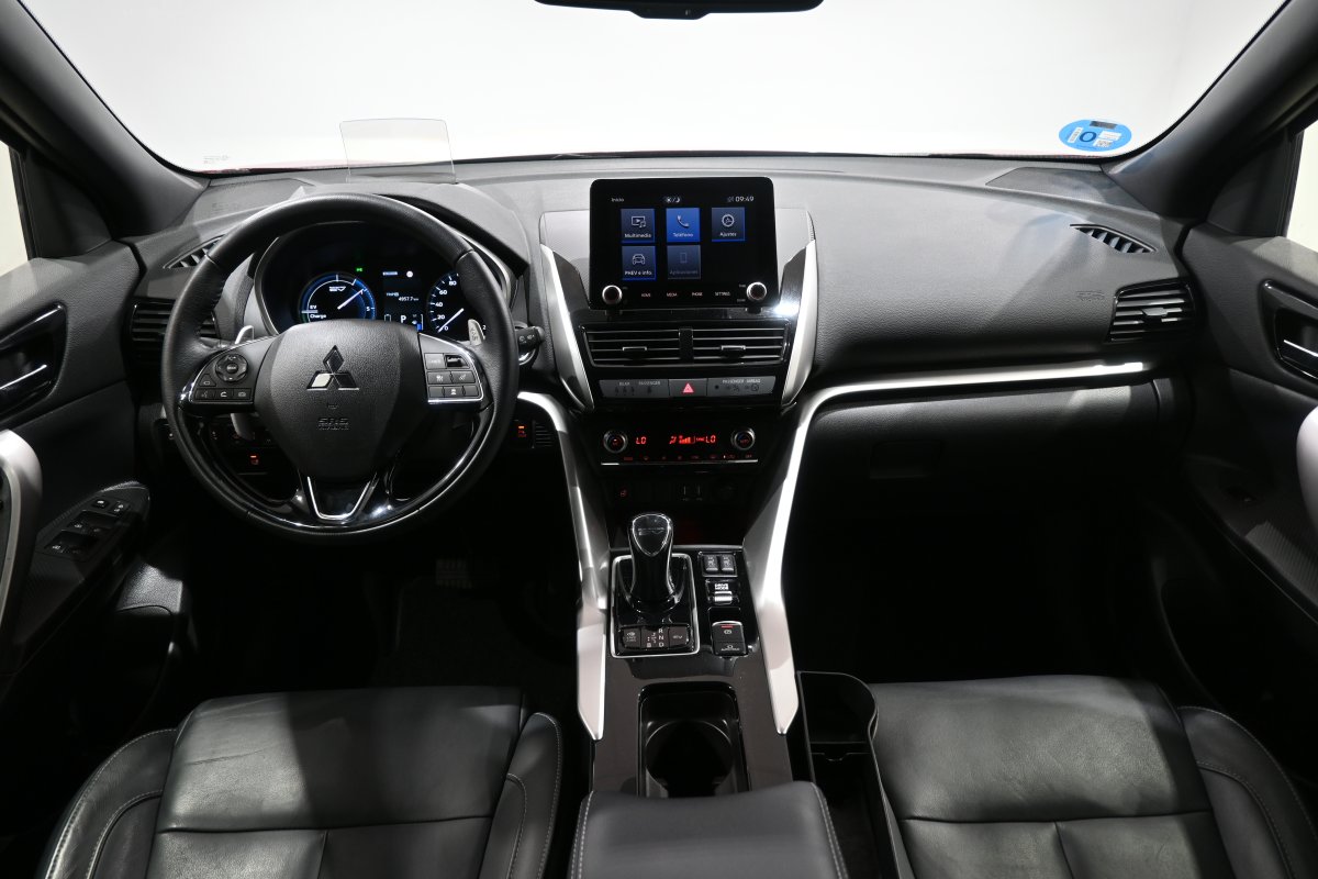 Foto Mitsubishi Eclipse Cross 18