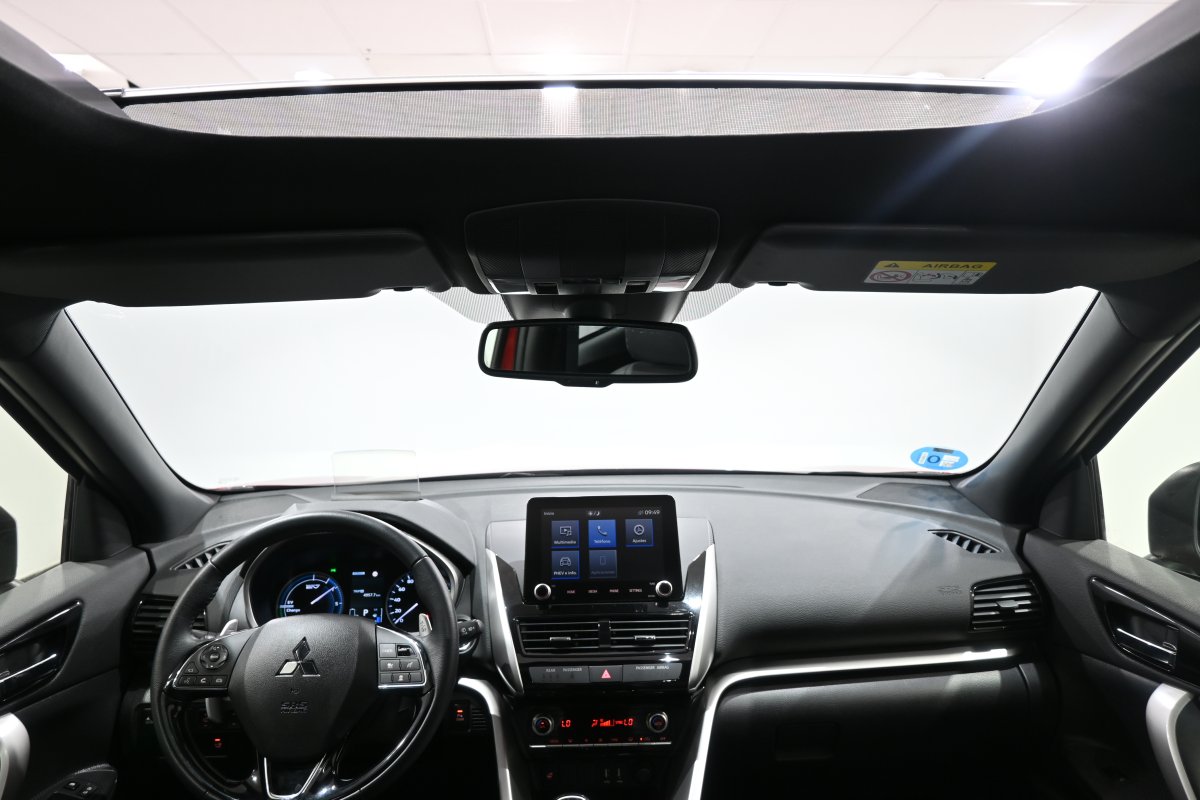 Foto Mitsubishi Eclipse Cross 28
