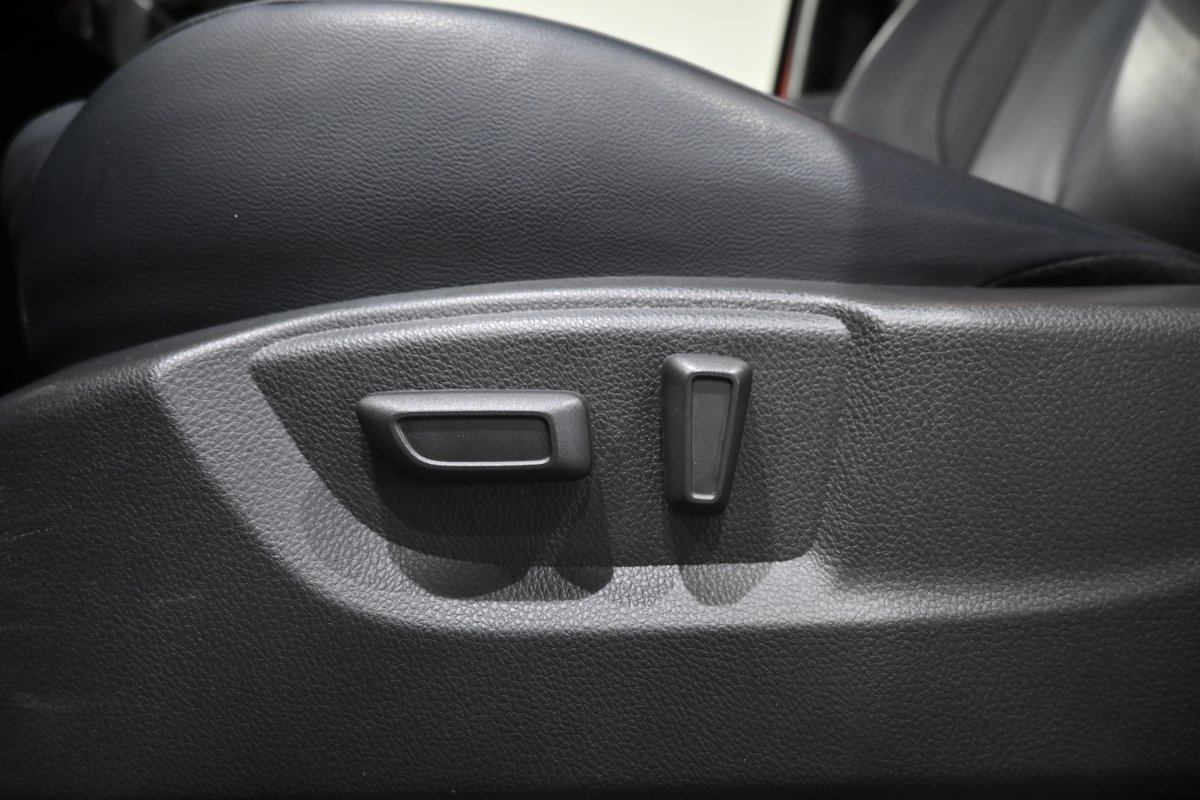 Foto Mitsubishi Eclipse Cross 32
