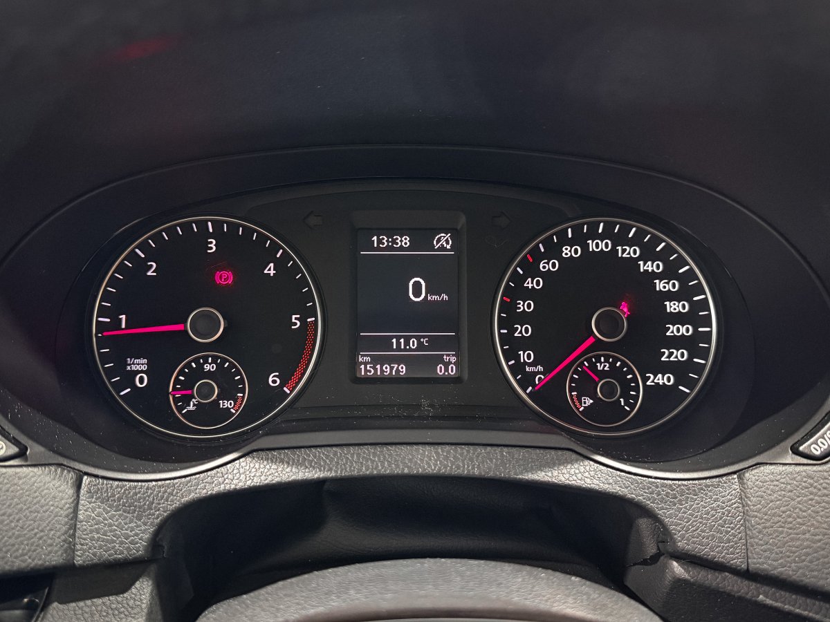 Foto Volkswagen Sharan 14