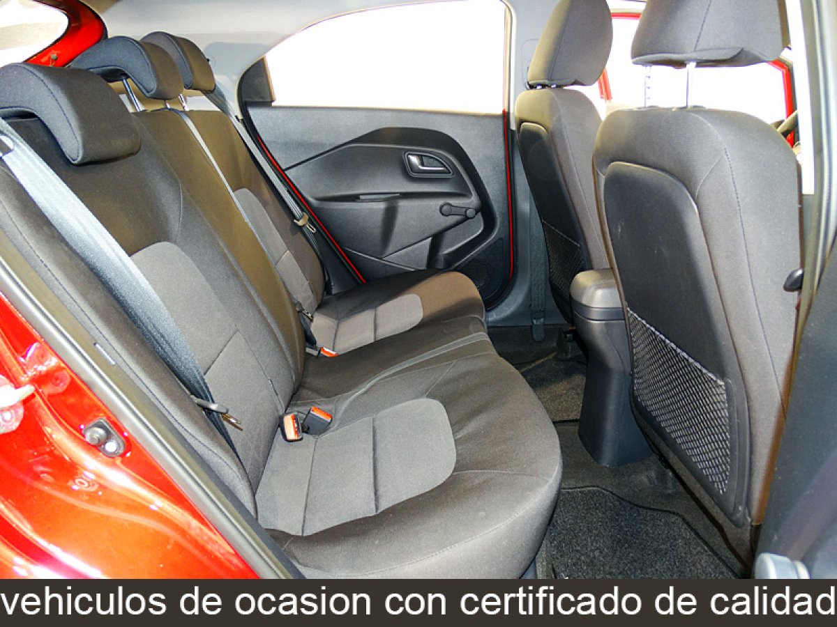 Foto Kia Rio 18